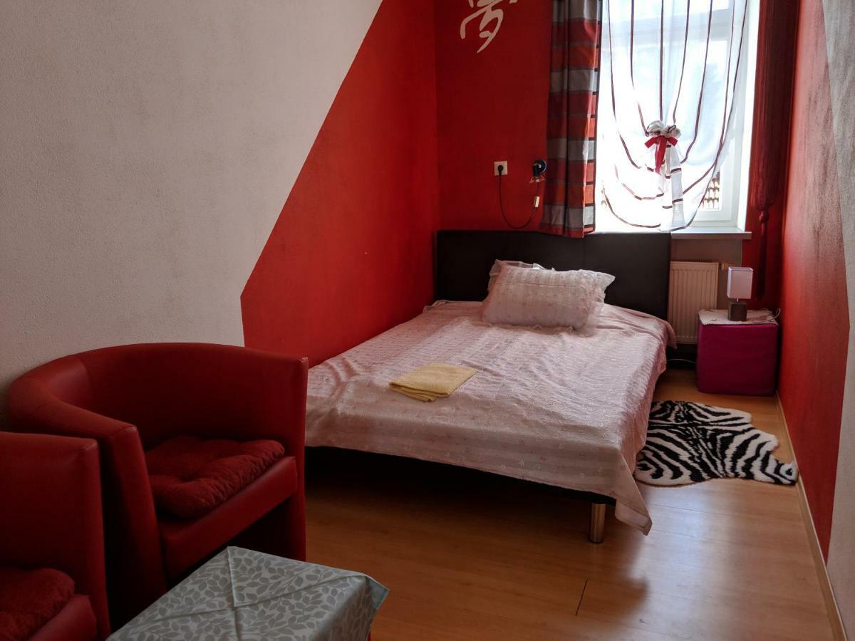 Abdalla Apartments クニッテルフェルト エクステリア 写真